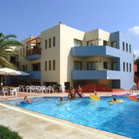 Penelope Apartments Platanias Extérieur photo